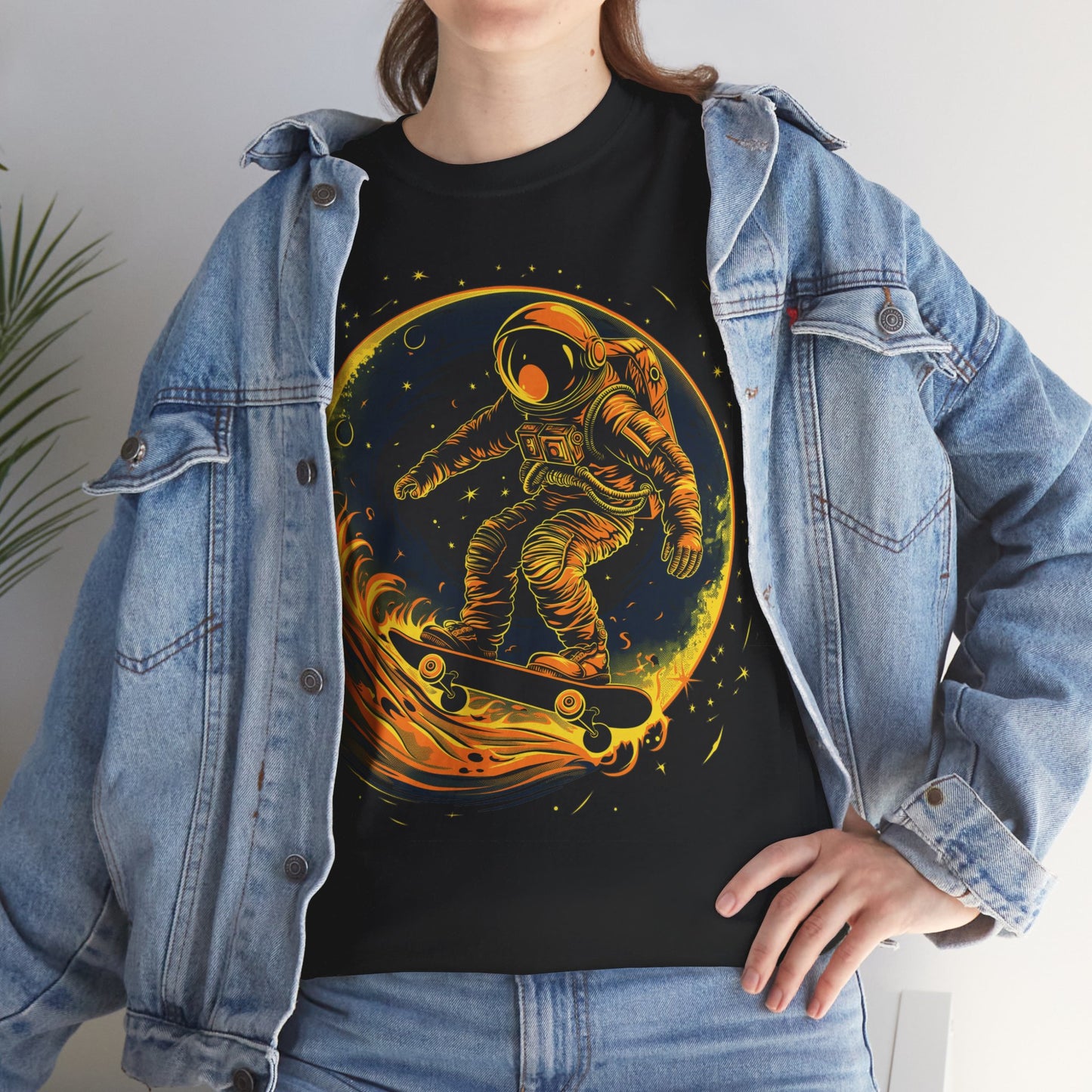 Astronaut skateboarding on the moon Unisex Heavy Cotton Tee